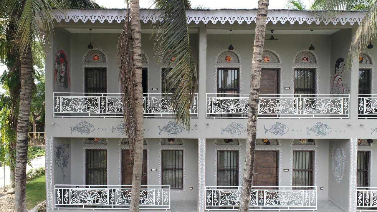 Breathing Earth - Rooms And Pool Kolkata Exterior photo