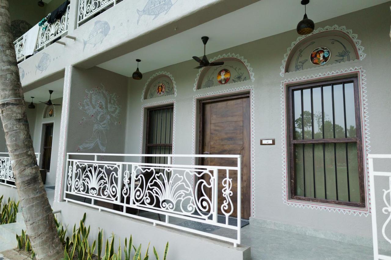Breathing Earth - Rooms And Pool Kolkata Exterior photo